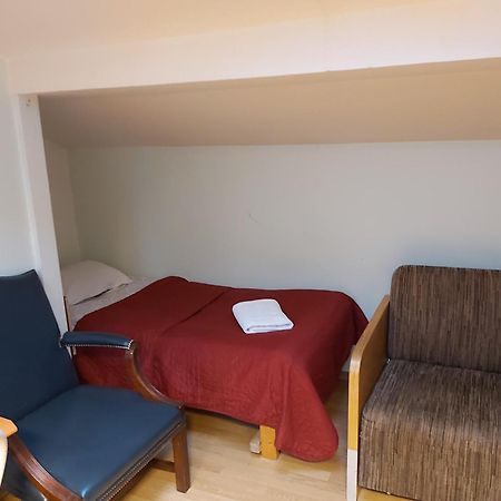 Majaka Hostel Tallinn Rum bild
