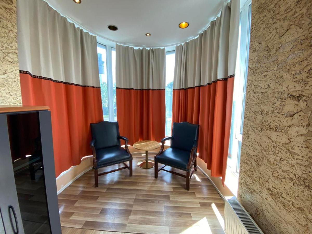 Majaka Hostel Tallinn Exteriör bild
